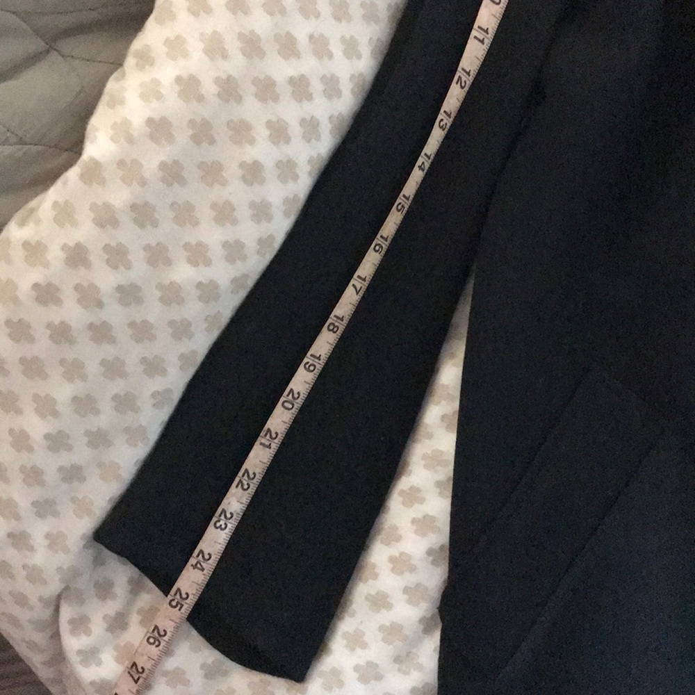 Dolce and Gabbana coat - Picture 12 of 13